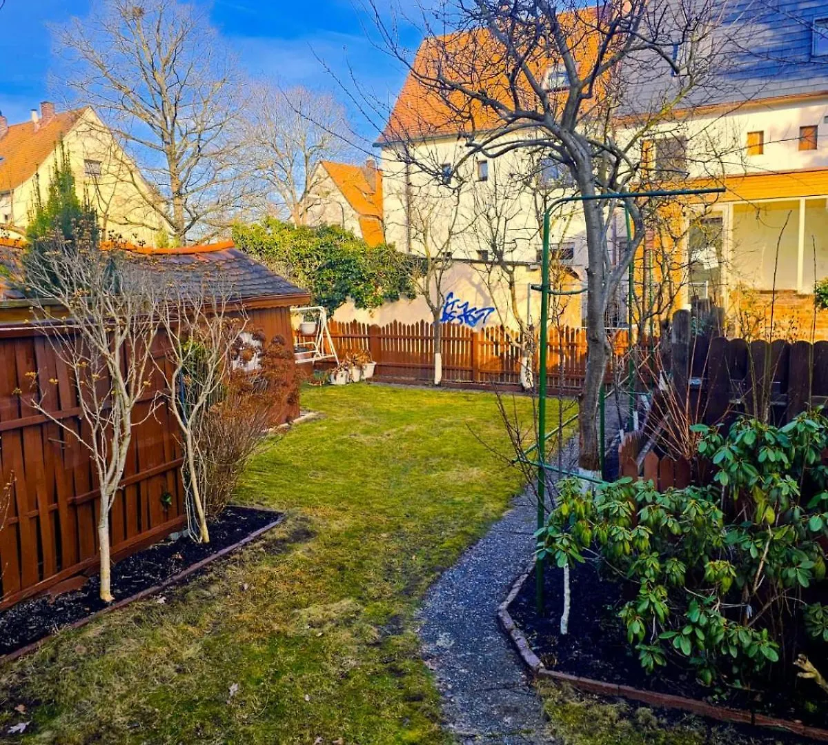 Gartenwohnung Mit Terrasse 2 Zimmer Nuremberg Villa
